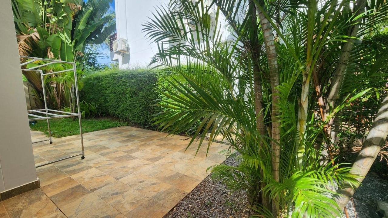 Oasis Garden & Pool Villa At Vip Resort Бан Пе Екстериор снимка